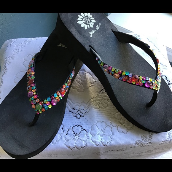 Women’s Yellow Box Multi-color Flip Flop / Sandals Size 8.5 - Picture 4 of 8